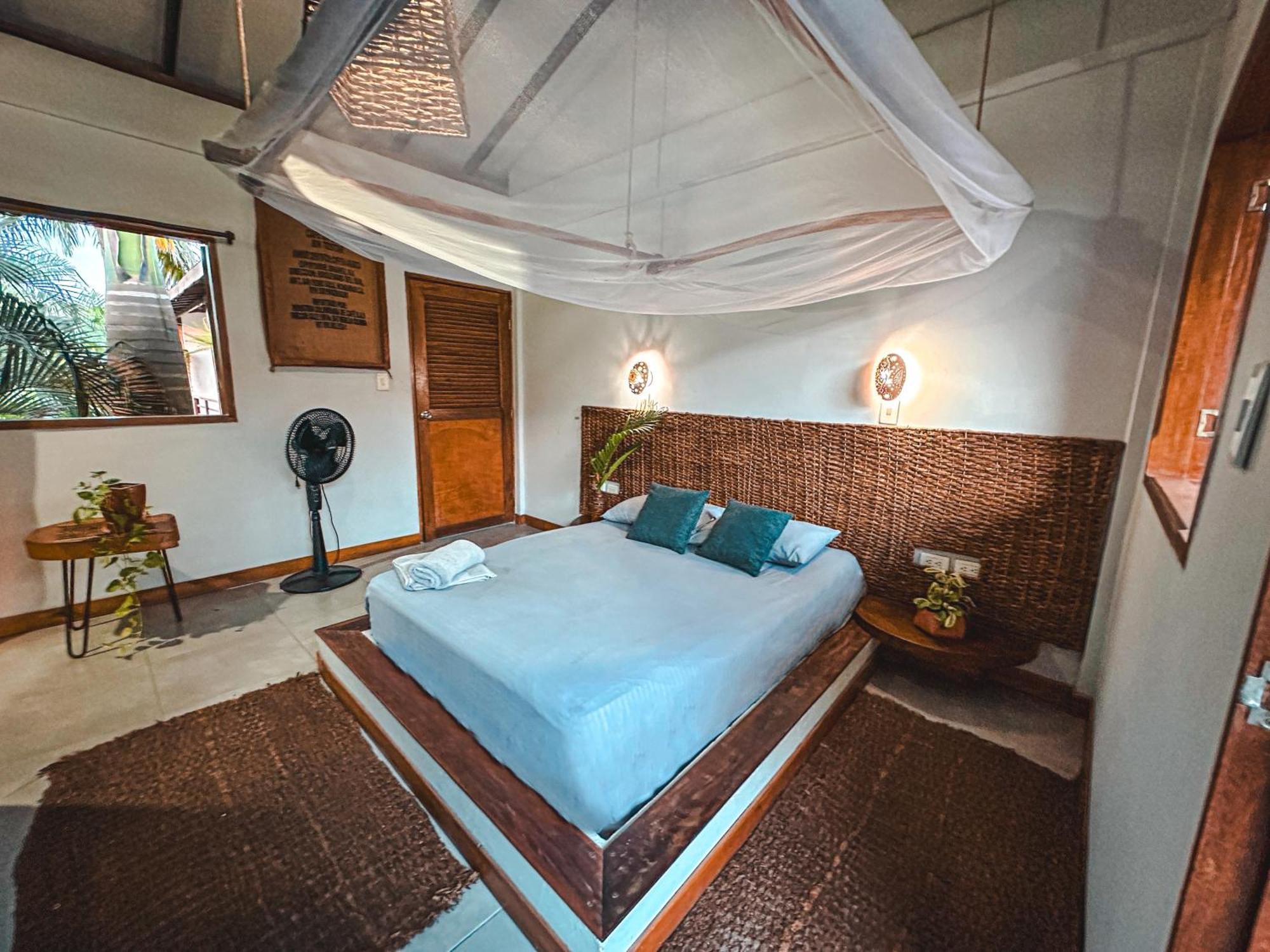 Villa Eden Palomino Ngoại thất bức ảnh